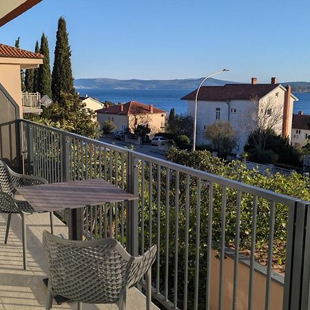 Apartments Kety - Central Heating Crikvenica Exterior foto
